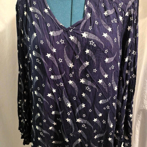 Lane Bryant Tops - Lane Bryant Shooting‎ Stars Bell Sleeve 24 Blouse (52-0)